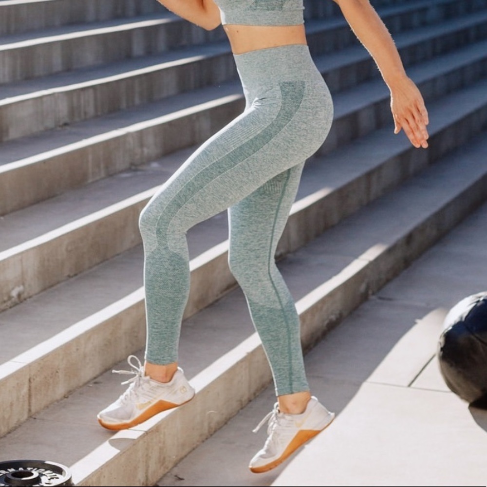 Kora green leggings